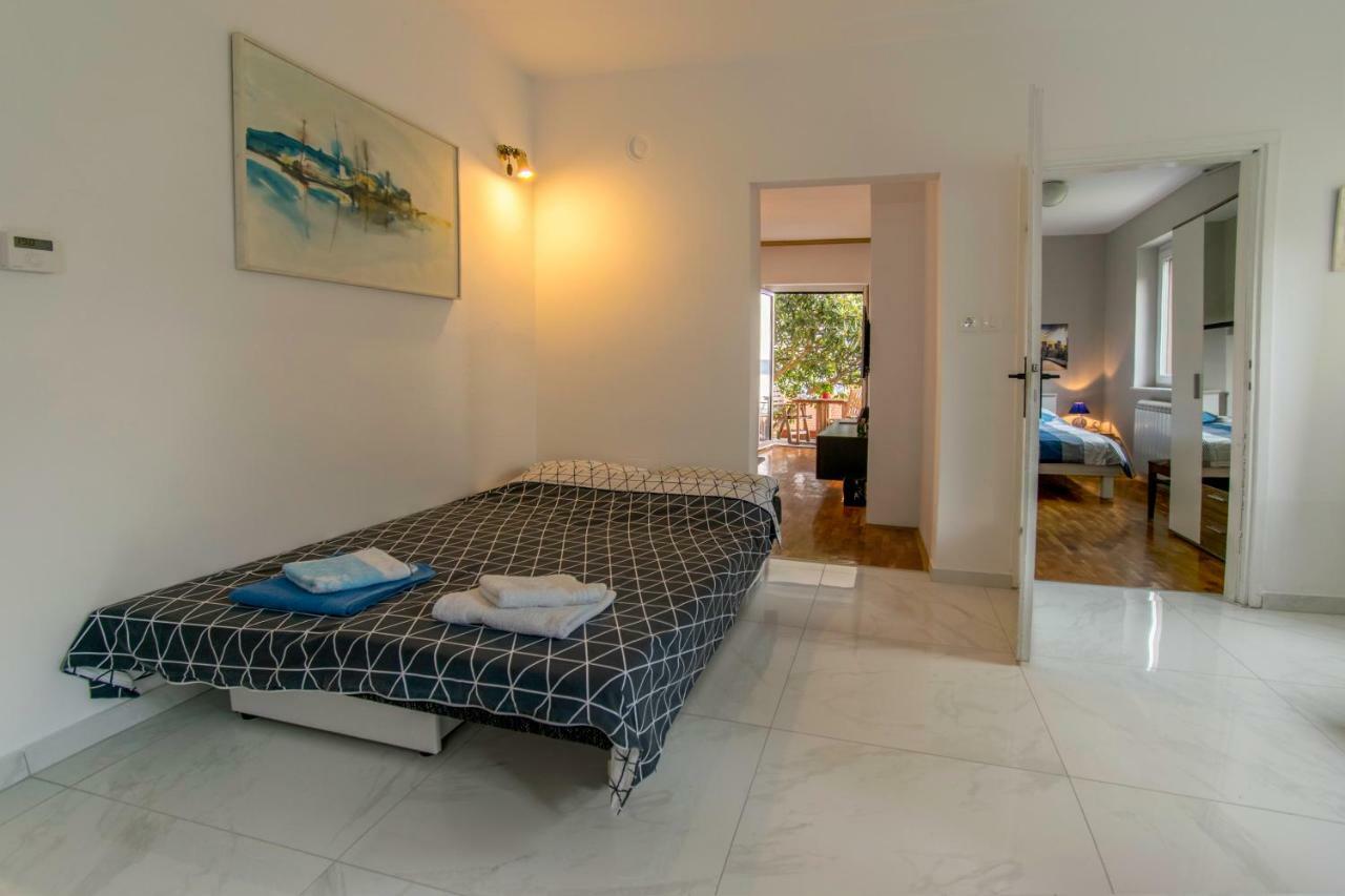 Apartments Elza ปอร์โตรอซ ภายนอก รูปภาพ