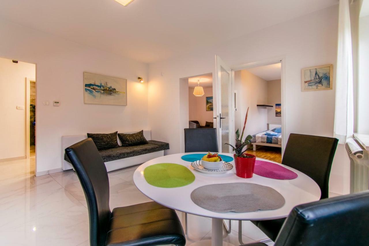 Apartments Elza ปอร์โตรอซ ภายนอก รูปภาพ