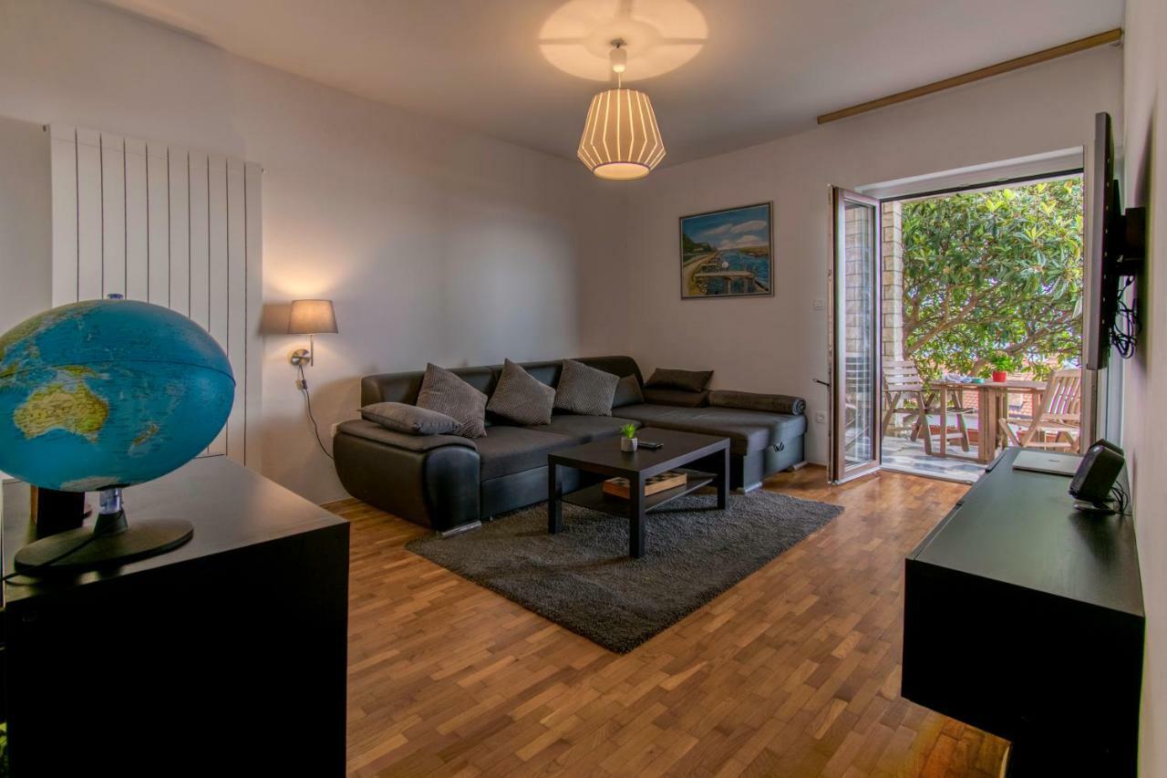 Apartments Elza ปอร์โตรอซ ภายนอก รูปภาพ
