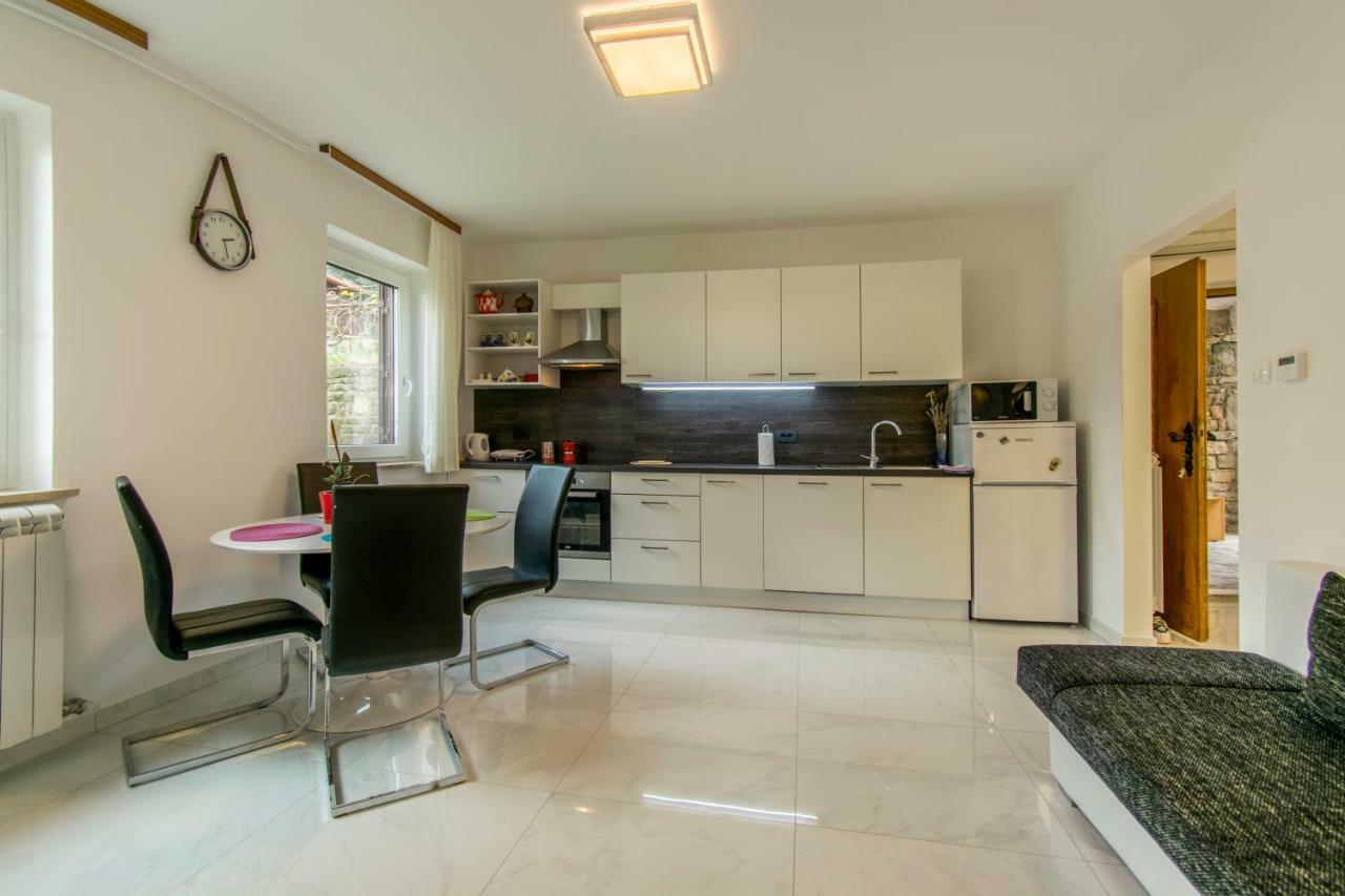 Apartments Elza ปอร์โตรอซ ภายนอก รูปภาพ